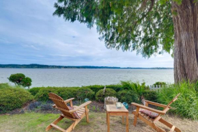 Bremerton Studio with Bay View Beach Access!